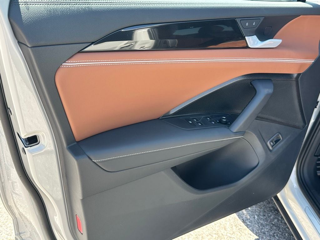 2026 Volkswagen Tiguan 2.0T SEL R-Line Turbo