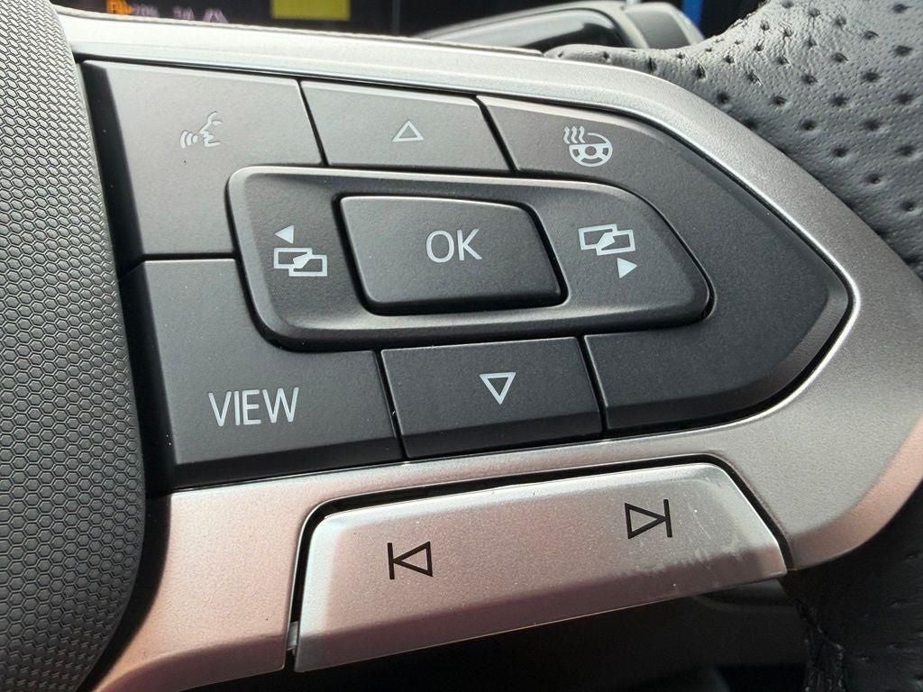 2026 Volkswagen Tiguan 2.0T SEL R-Line
