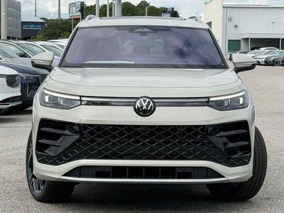 2026 Volkswagen Tiguan 2.0T SEL R-Line