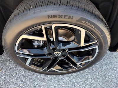 2026 Volkswagen Tiguan 2.0T SEL R-Line Turbo