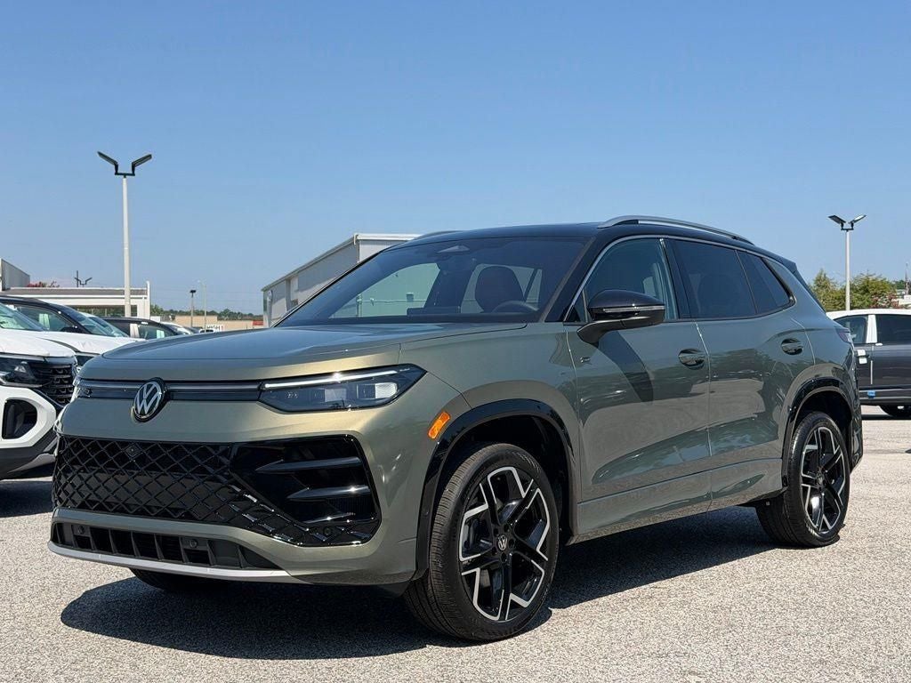 2026 Volkswagen Tiguan 2.0T SEL R-Line Turbo