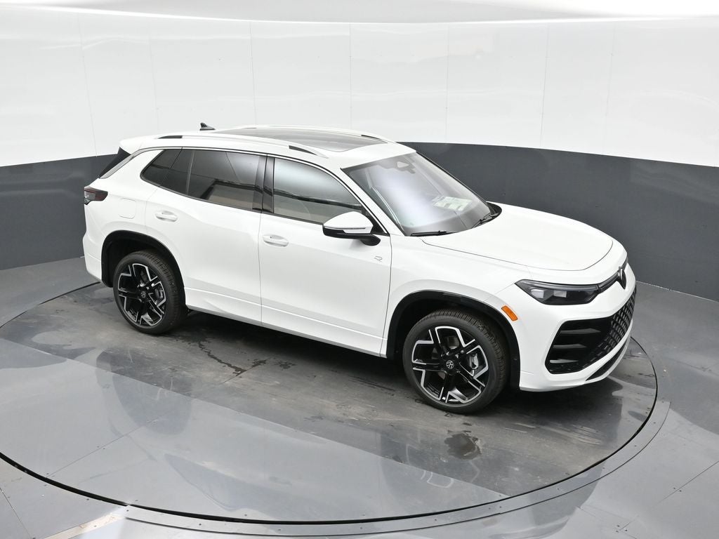 2026 Volkswagen Tiguan 2.0T SEL R-Line Turbo