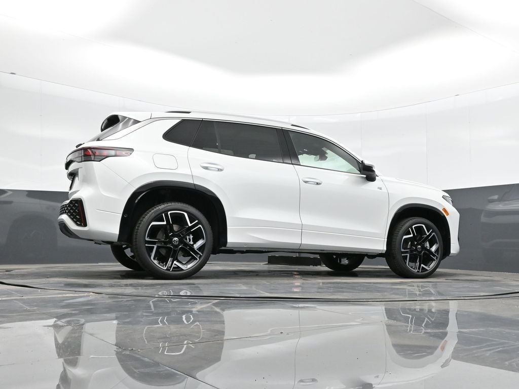 2026 Volkswagen Tiguan 2.0T SEL R-Line Turbo