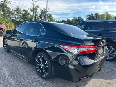 2018 Toyota Camry SE