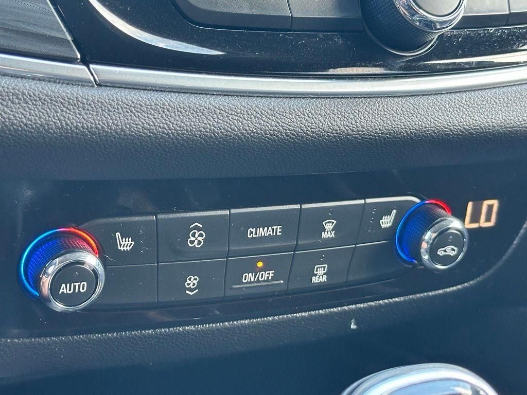 2018 Buick Enclave Essence