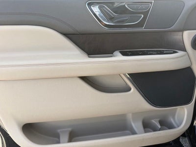 2022 Lincoln Navigator Standard