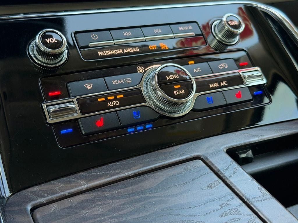 2022 Lincoln Navigator Standard