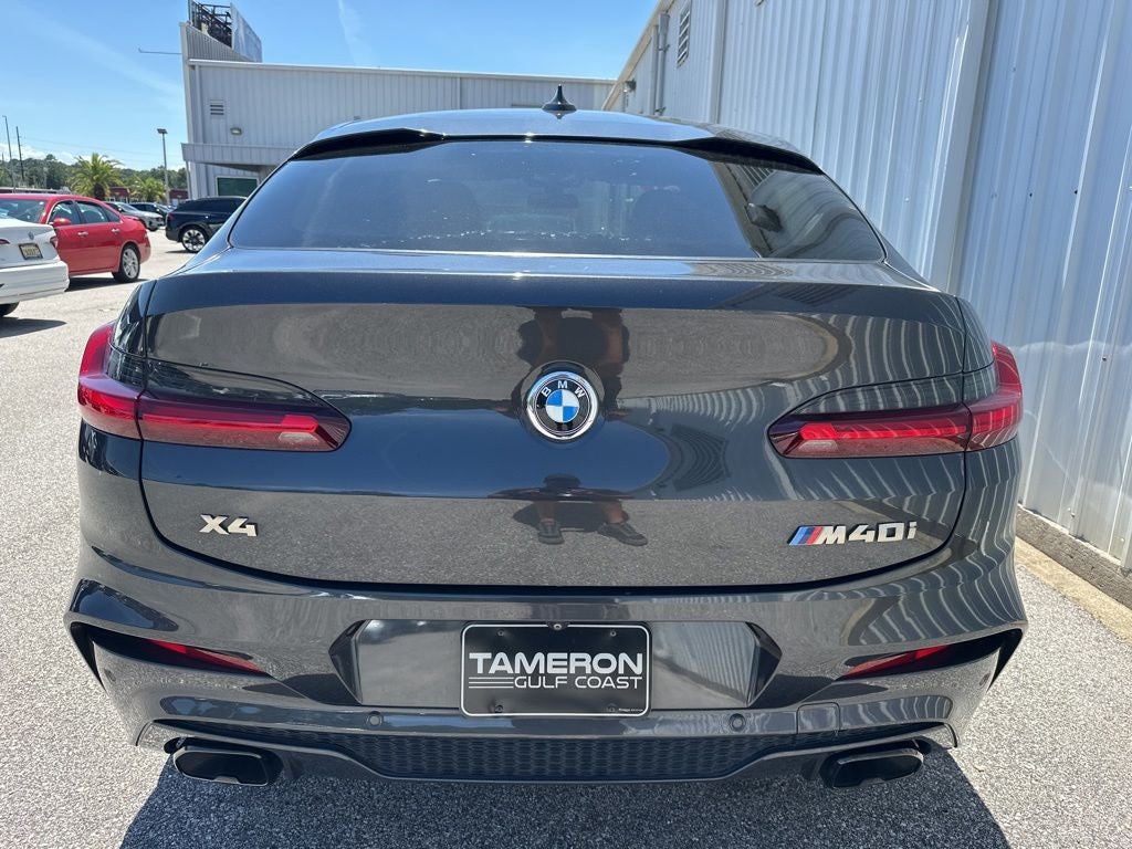 2021 BMW X4 M40i