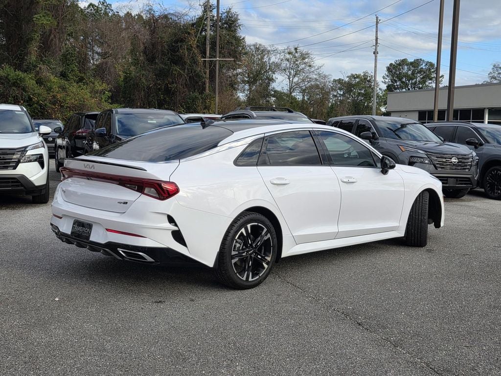2022 Kia K5 GT-Line