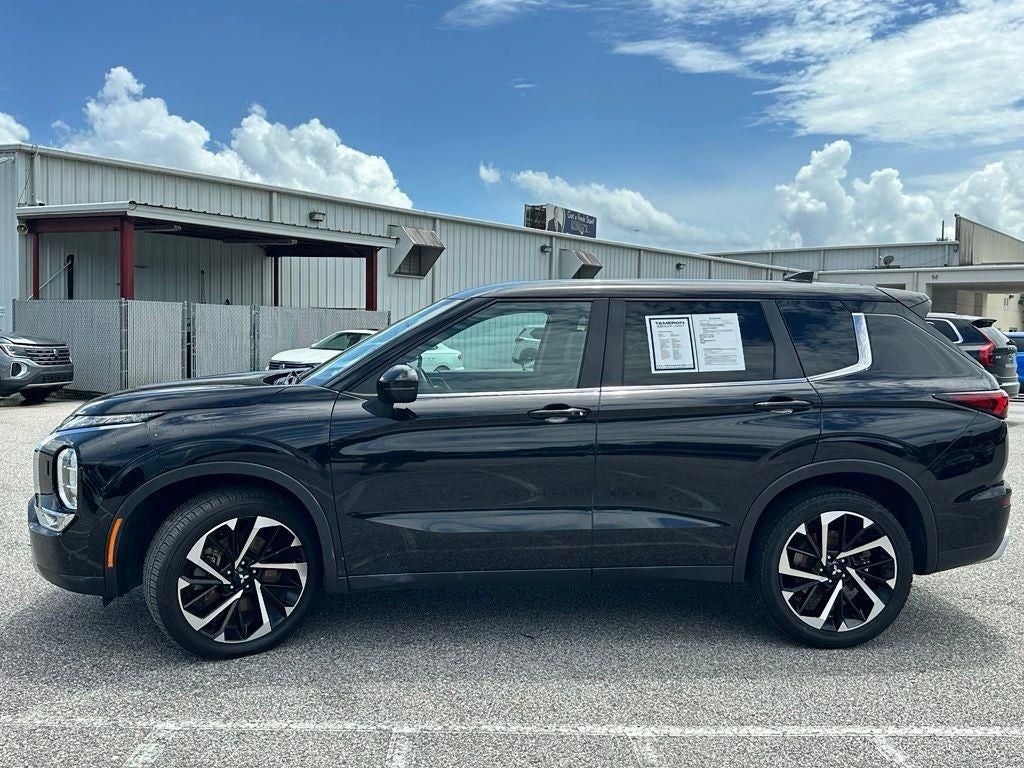 2024 Mitsubishi Outlander SE