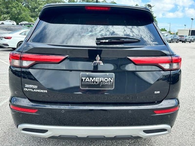 2024 Mitsubishi Outlander SE