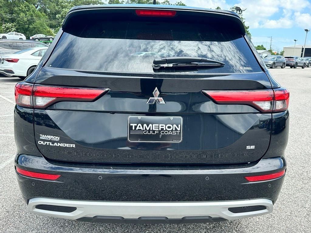 2024 Mitsubishi Outlander SE