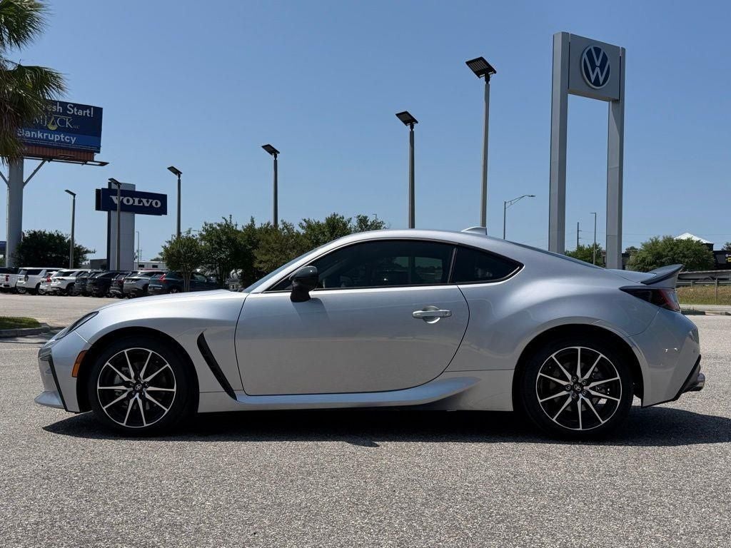 2025 Toyota GR86 Base