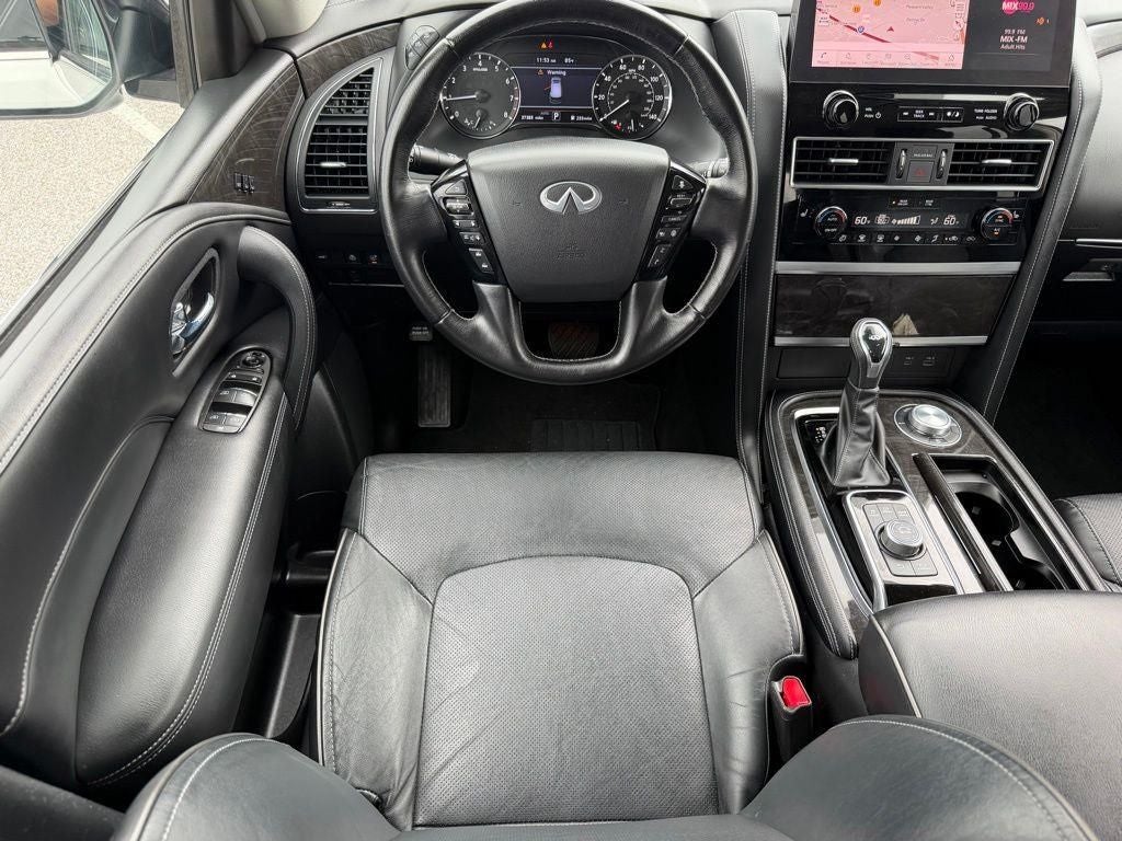 2024 INFINITI QX80 LUXE