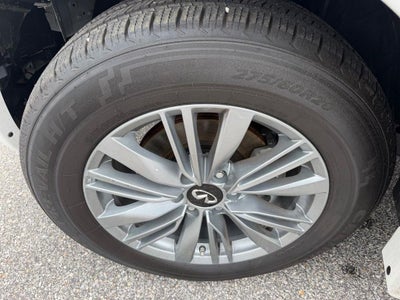 2024 INFINITI QX80 LUXE
