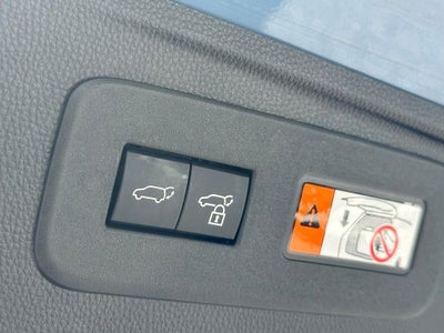 2025 Toyota Land Cruiser Base PREMIUM PACKAGE