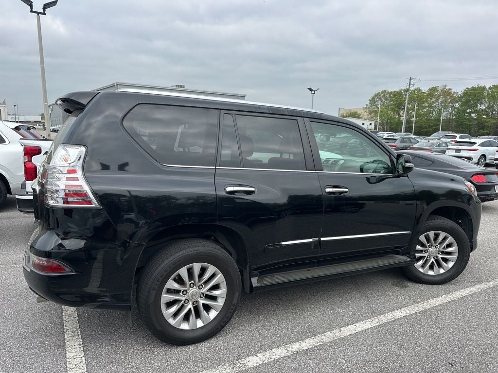 2017 Lexus GX 460