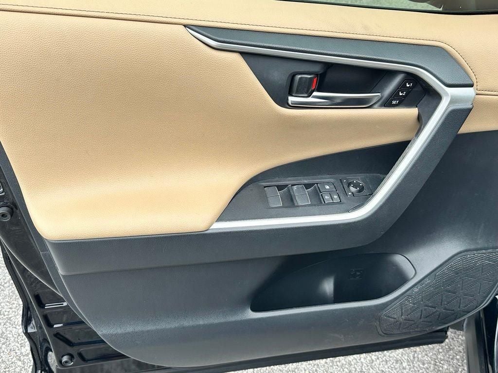2019 Toyota RAV4 Limited