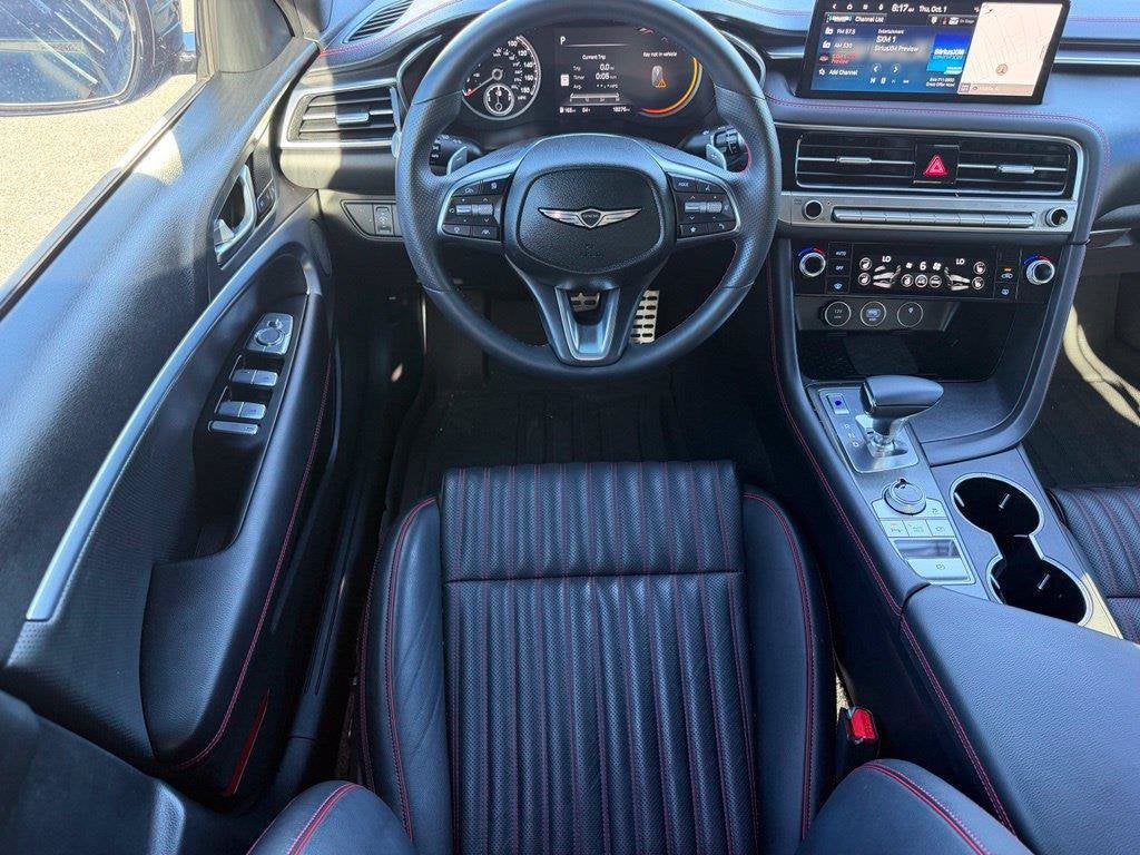 2024 Genesis G70 2.5T
