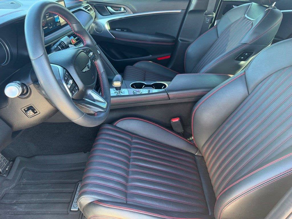 2024 Genesis G70 2.5T