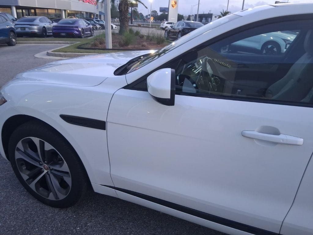 2023 Jaguar F-PACE P400 R-Dynamic S