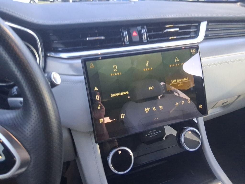 2023 Jaguar F-PACE P400 R-Dynamic S