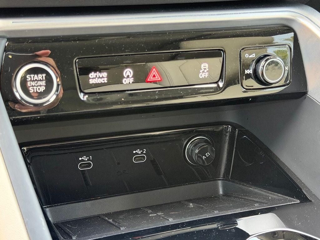 2025 Audi Q5 2.0T Premium quattro