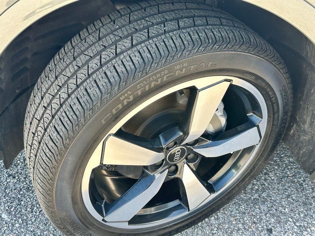 2023 Audi Q5 Sportback 45 S line Premium quattro