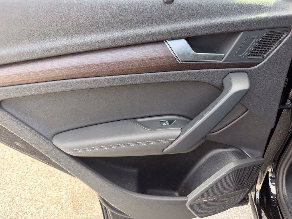2024 Audi Q5 45 S line Prestige quattro