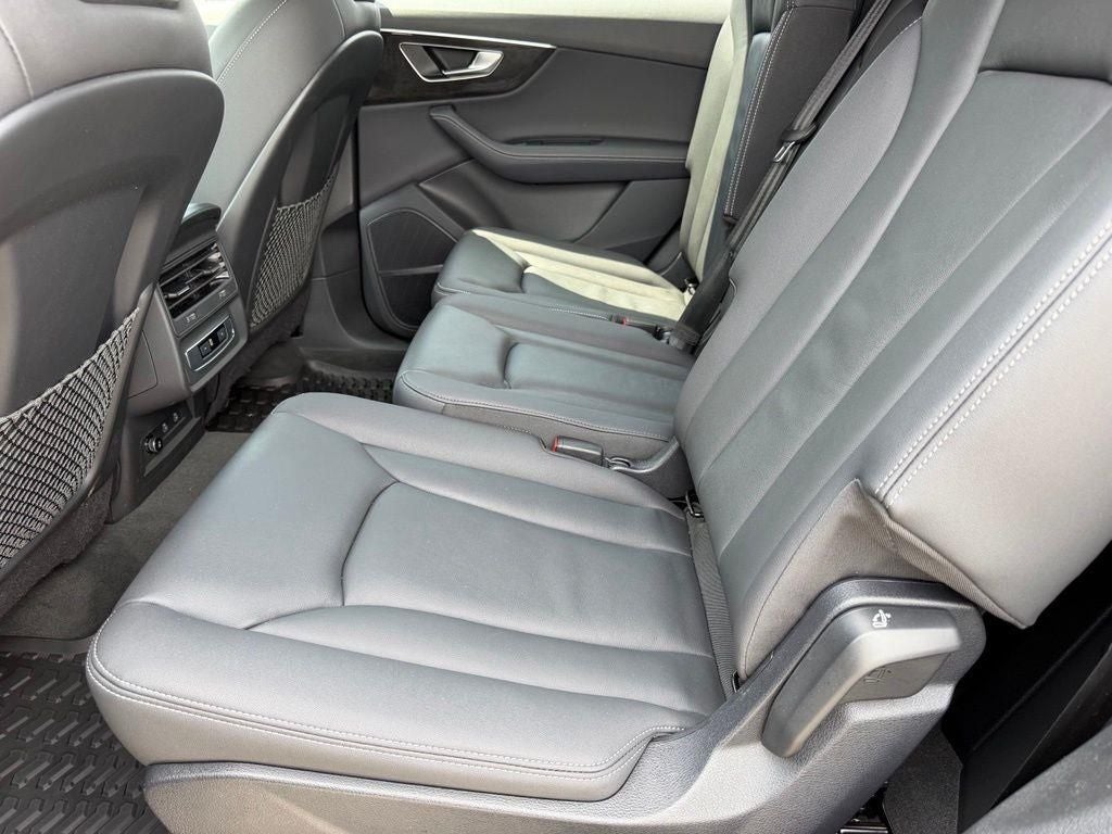 2025 Audi Q7 45 Premium Plus quattro