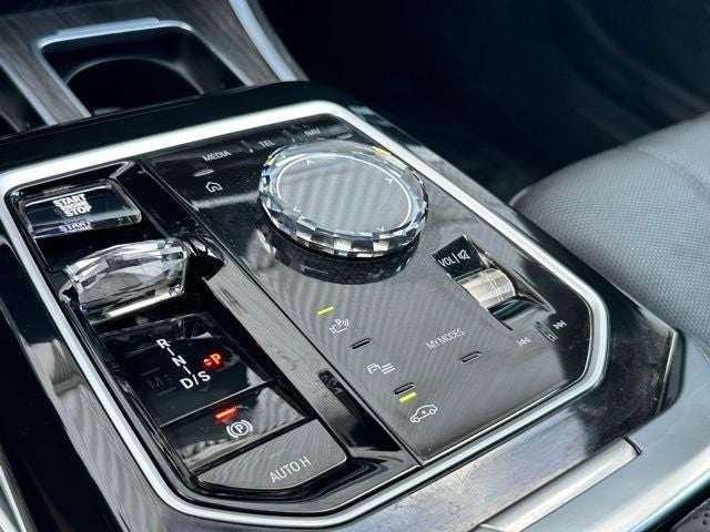 2024 BMW 7 Series 740i xDrive