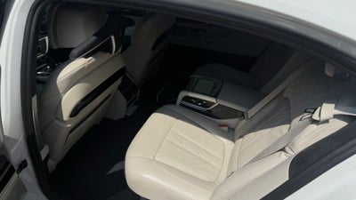 2019 BMW 7 Series 750i
