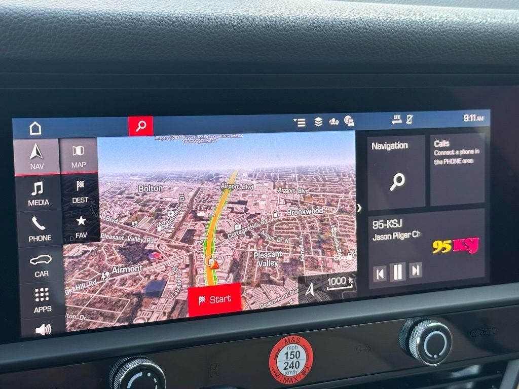 2025 Porsche Macan Base