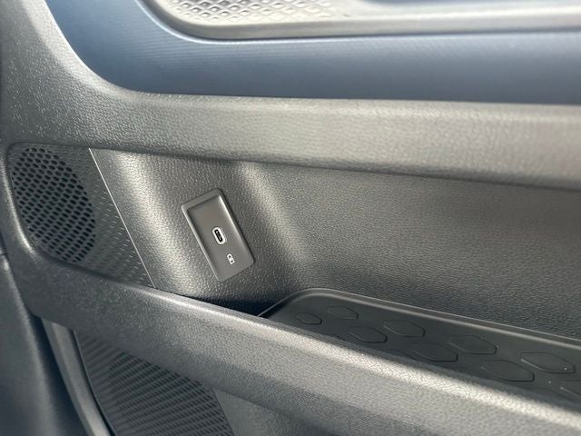 2025 Volkswagen ID. Buzz Pro S