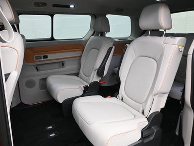 2025 Volkswagen ID. Buzz Pro S Plus