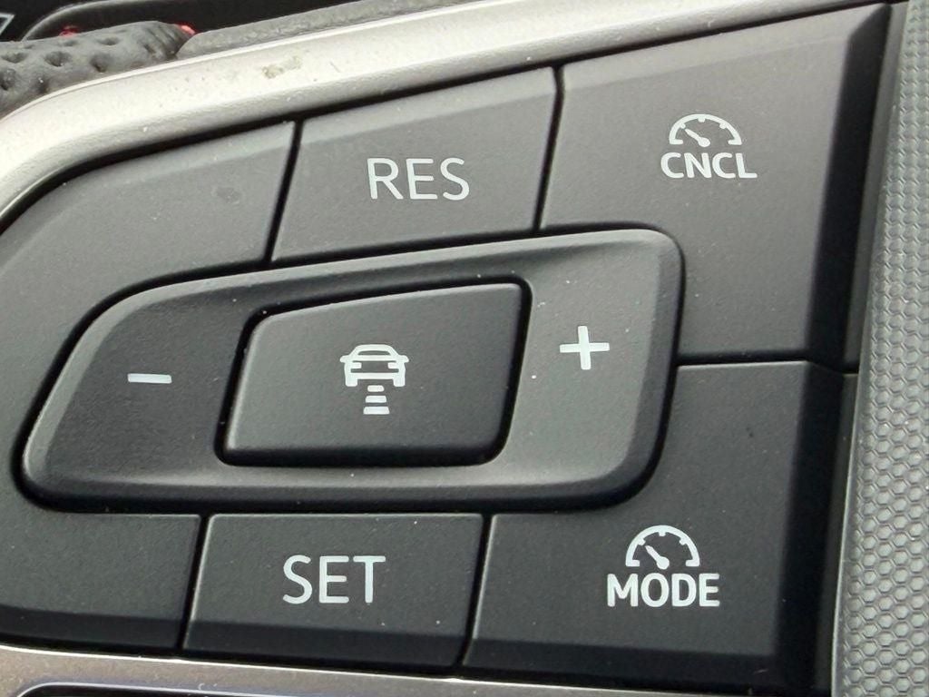 2026 Volkswagen Golf GTI 2.0T SE