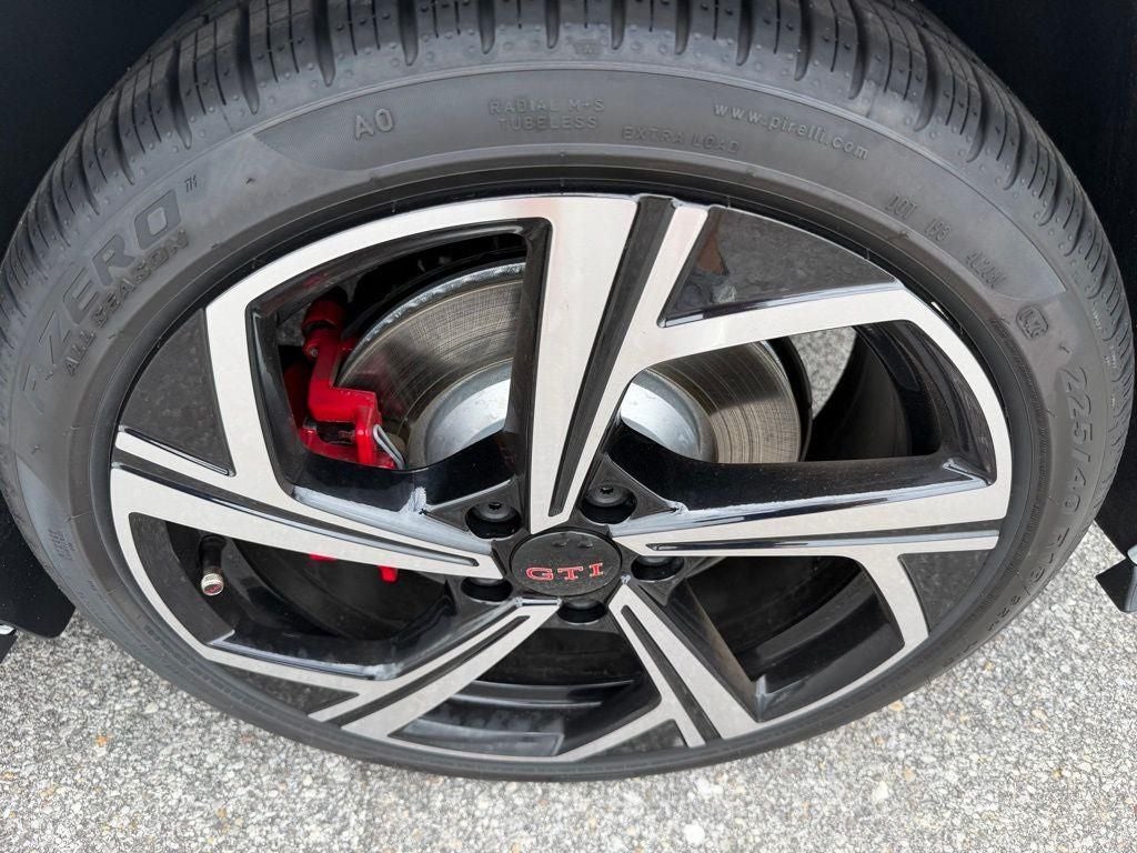 2026 Volkswagen Golf GTI 2.0T SE