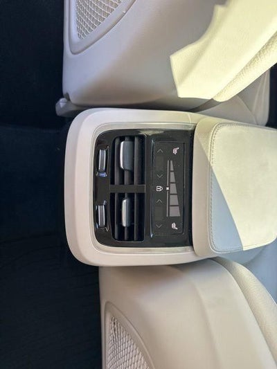 2023 Volvo XC90 B6 Plus 7-Seater