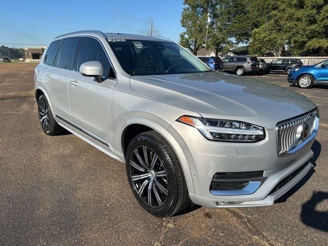 2023 Volvo XC90 B6 Plus 7-Seater