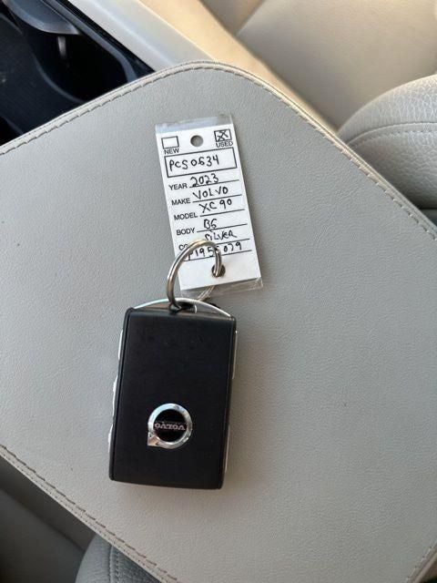 2023 Volvo XC90 B6 Plus 7-Seater