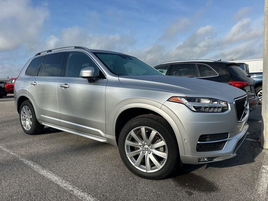 2018 Volvo XC90 T5 Momentum