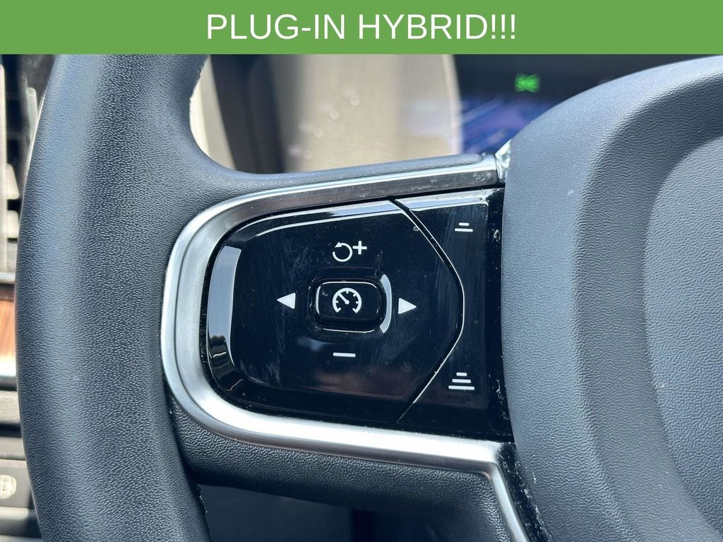 2023 Volvo XC60 Recharge Plug-In Hybrid Ultimate