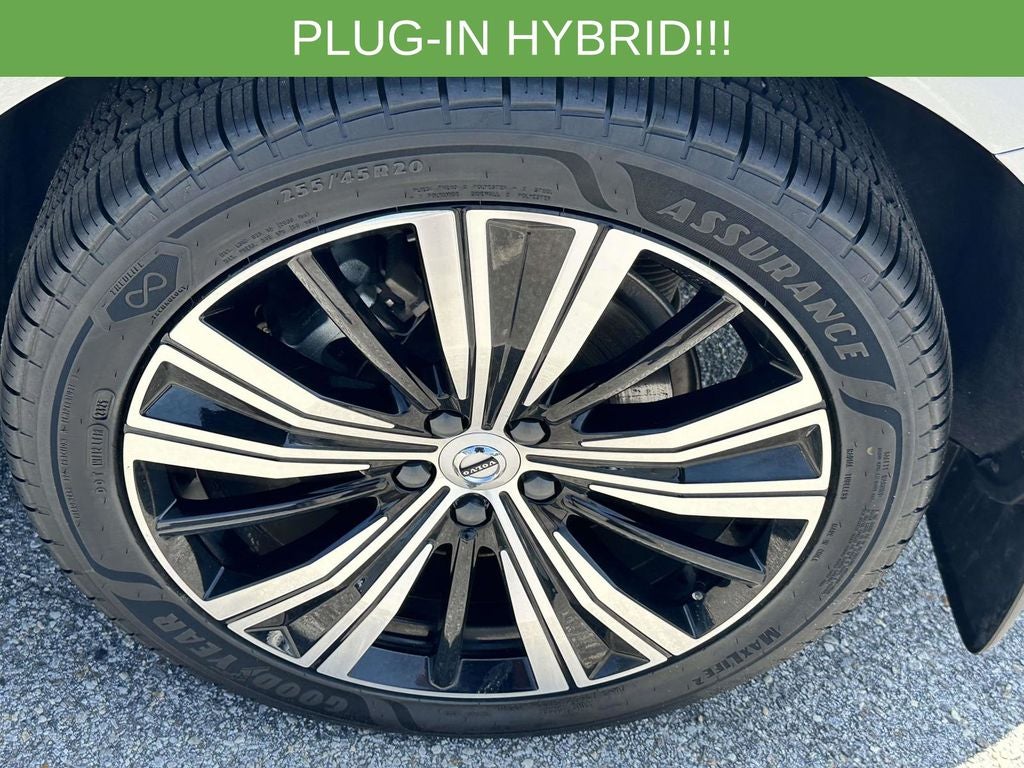 2023 Volvo XC60 Recharge Plug-In Hybrid Ultimate