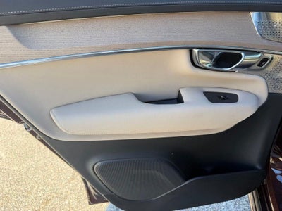 2025 Volvo XC90 Plug-In Hybrid T8 Ultra 6 Passenger 2025.5
