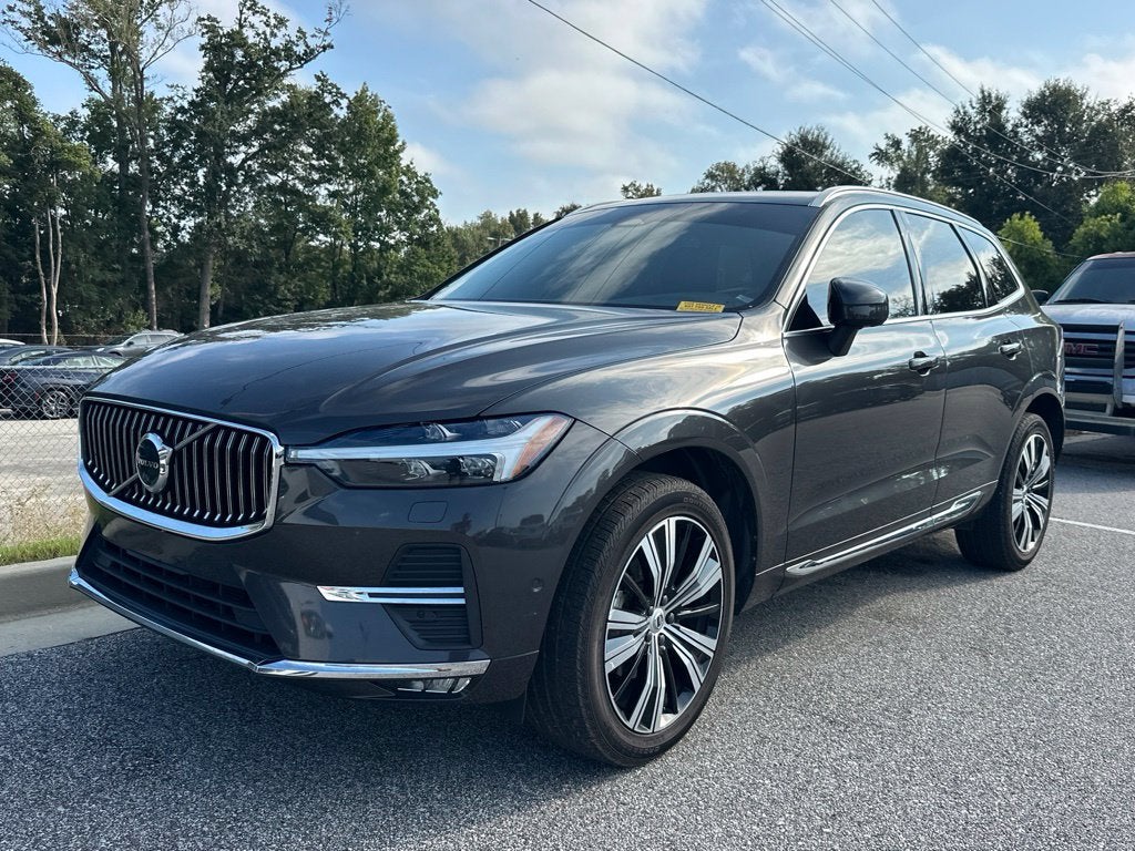 2023 Volvo XC60 B5 Plus Bright Theme