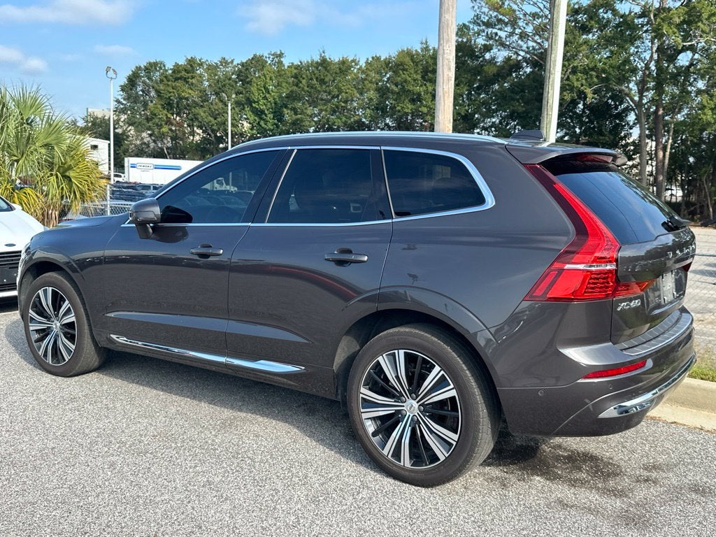 2023 Volvo XC60 B5 Plus Bright Theme