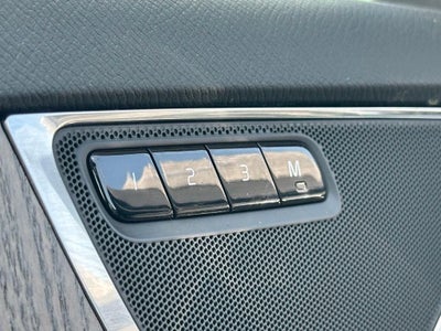 2024 Volvo XC90 B5 Plus