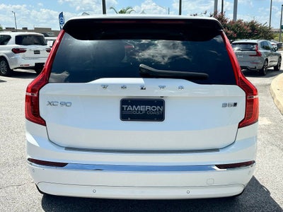 2024 Volvo XC90 B5 Plus