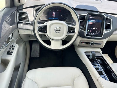 2024 Volvo XC90 B5 Plus