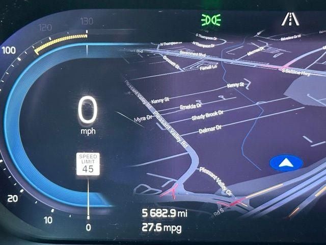 2024 Volvo XC60 B5 Plus Dark Theme